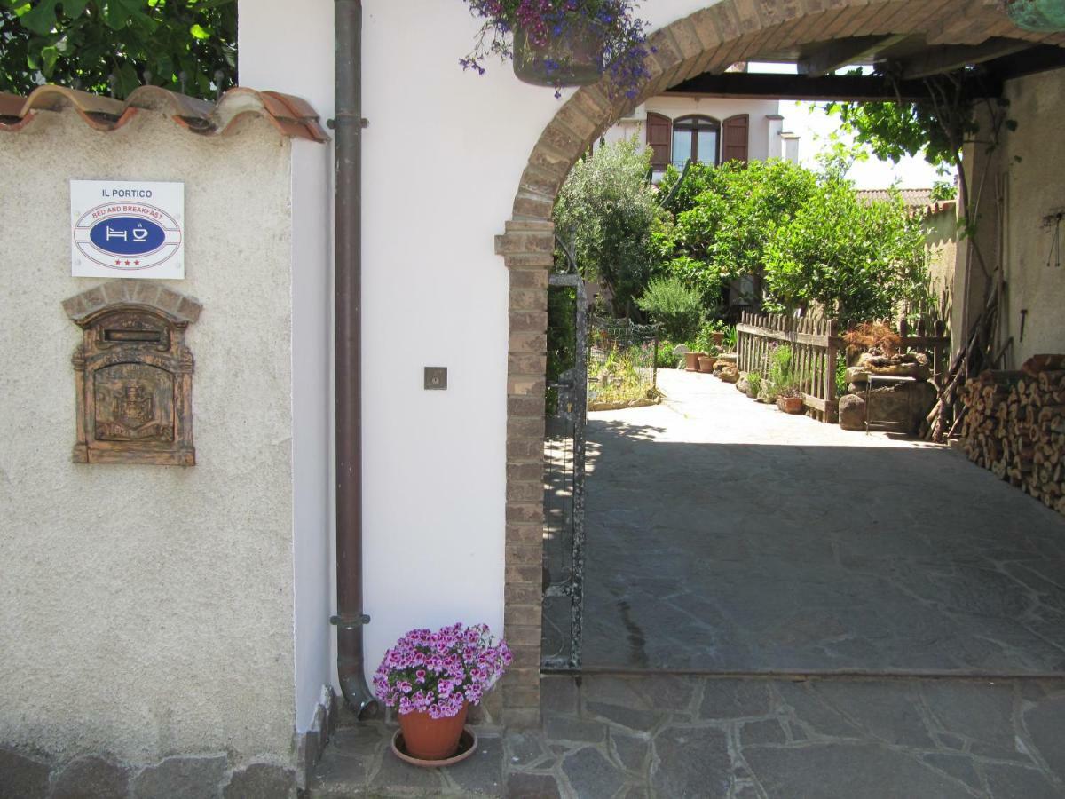 Il Portico Bed & Breakfast Uras Exterior photo
